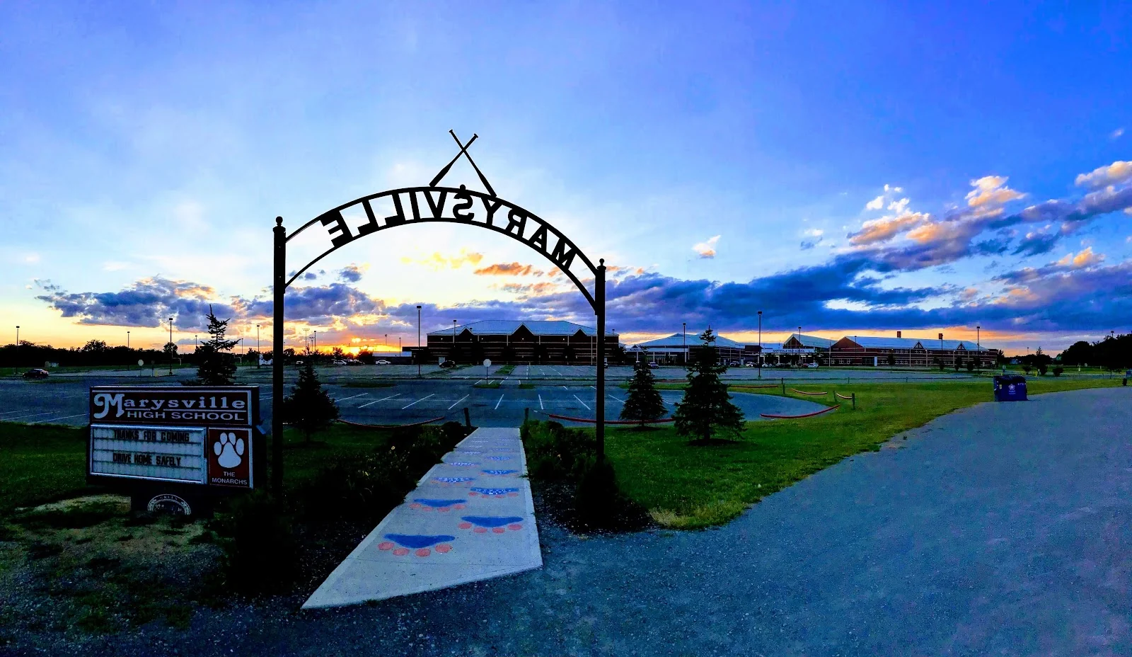 Marysville High School, Escuela primaria en Marysville, Estados Unidos