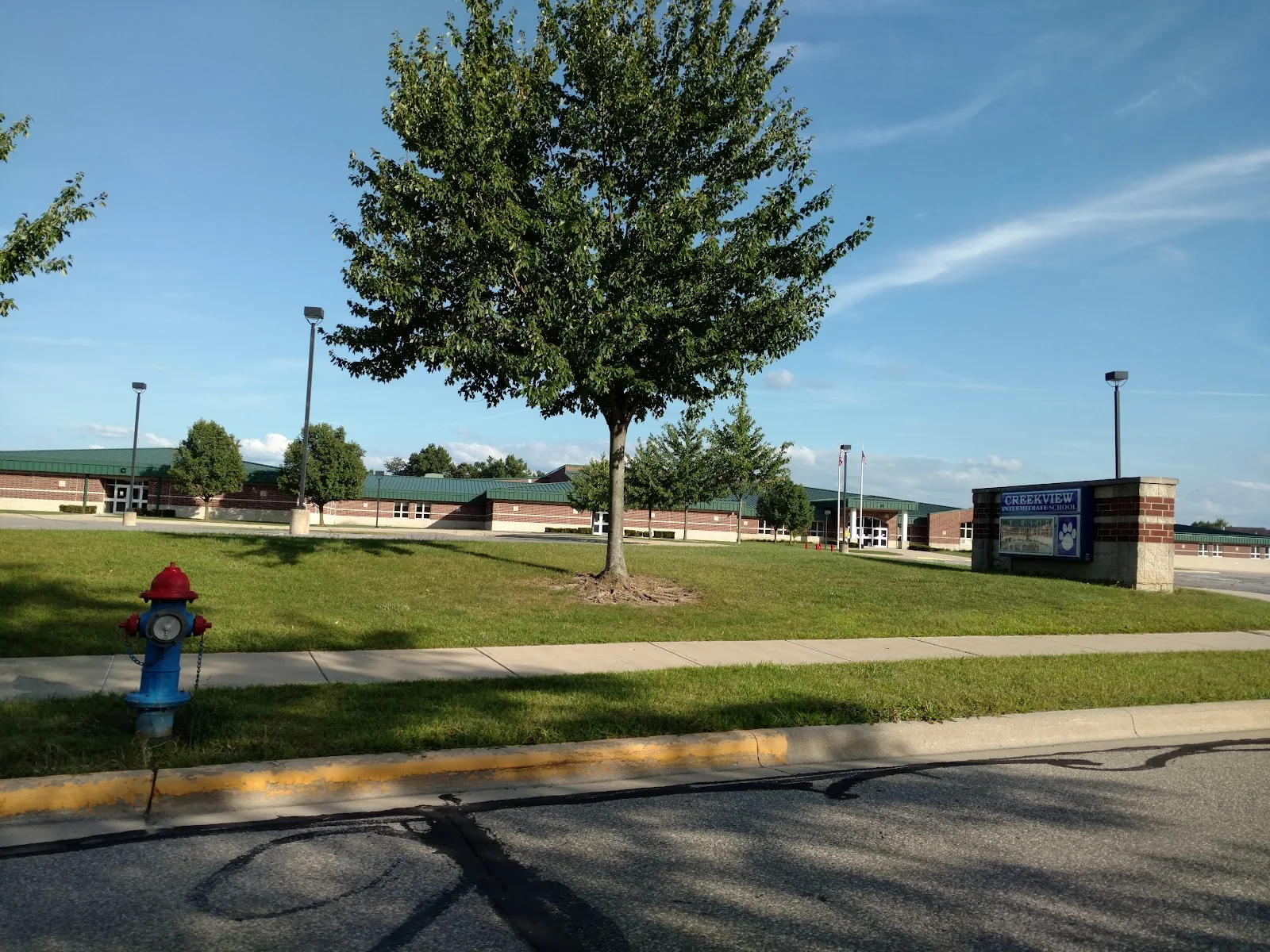 Creekview Intermediate School, Escuela primaria en Marysville, Estados Unidos