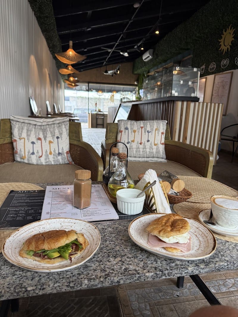 CARMA Brunch & Coffee