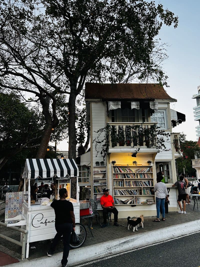 Cafecito Del Parque