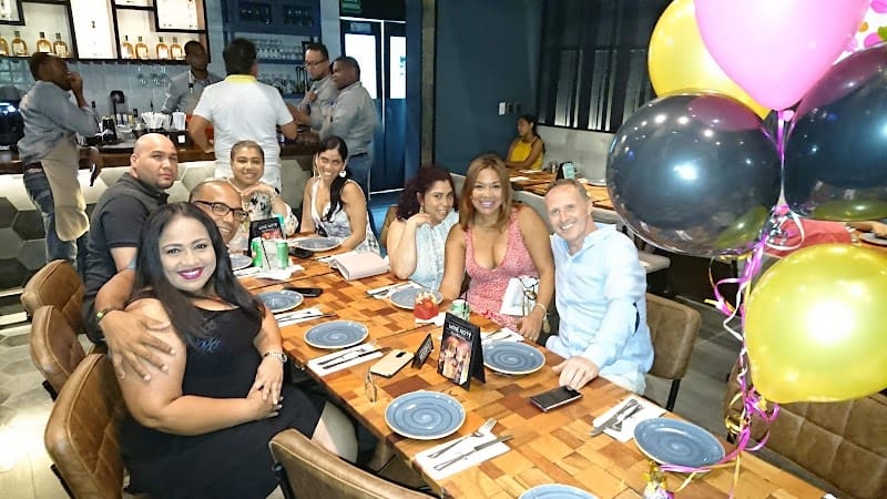 Cantin Bar & Kitchen