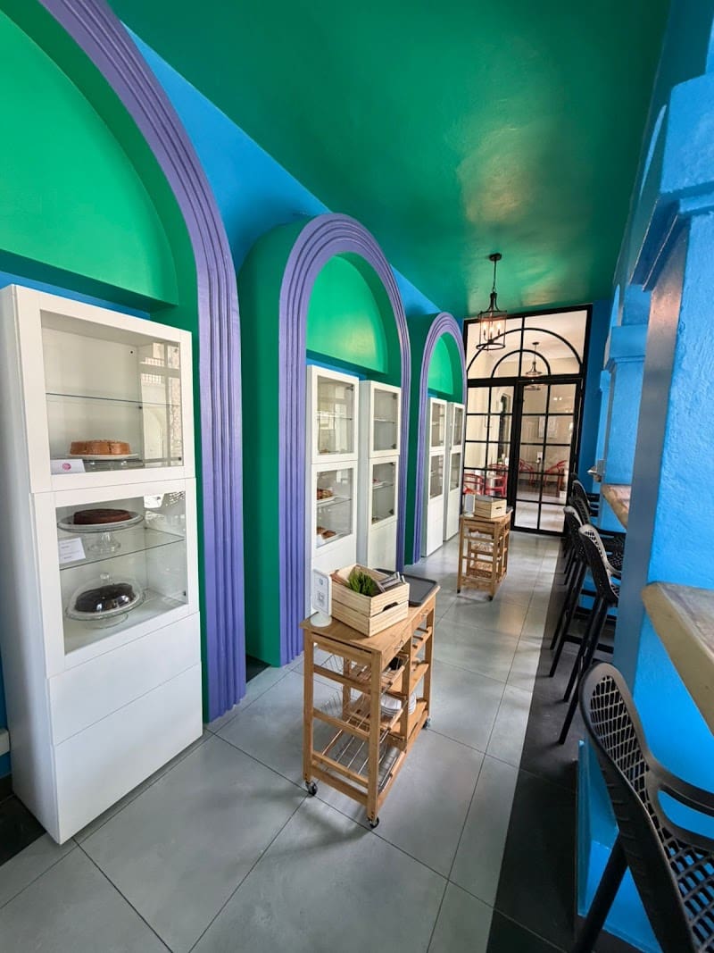 Corner Café