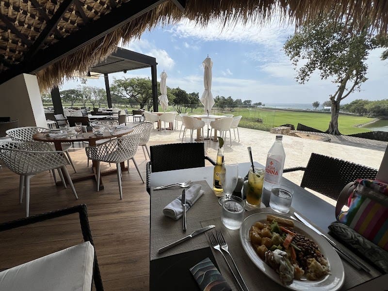 Lago Restaurant