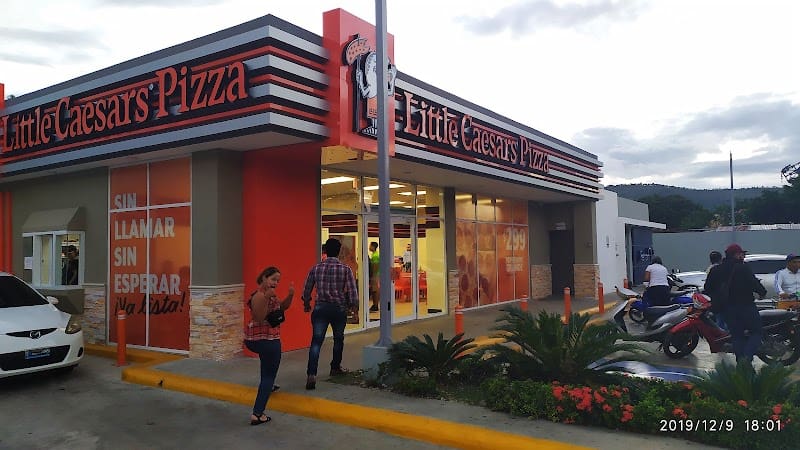 Little Caesar Pizza – La Vega