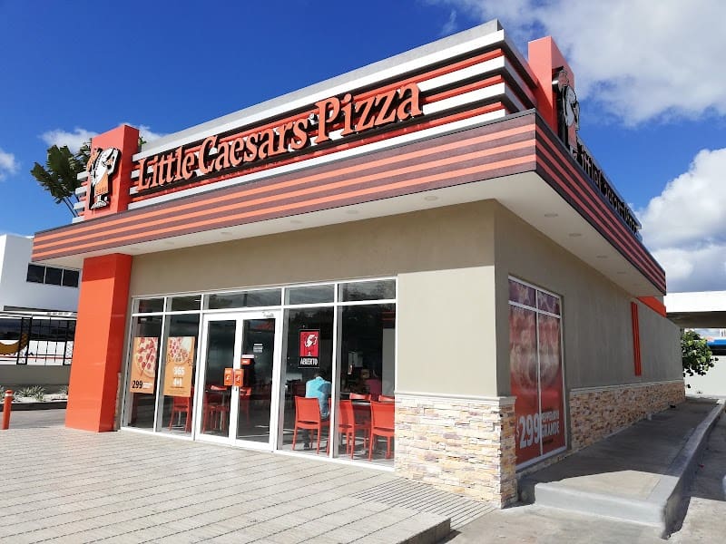 Little Caesars Pizza – La Romana