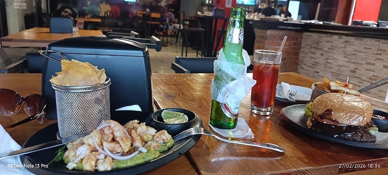 Mezcalito Bar and Grill