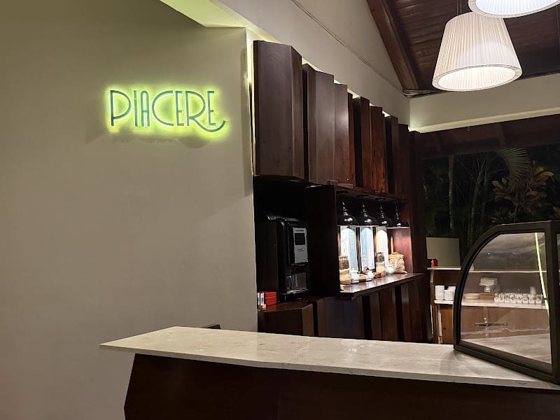 Piacere Cafe