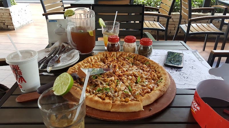 Pizza Hut