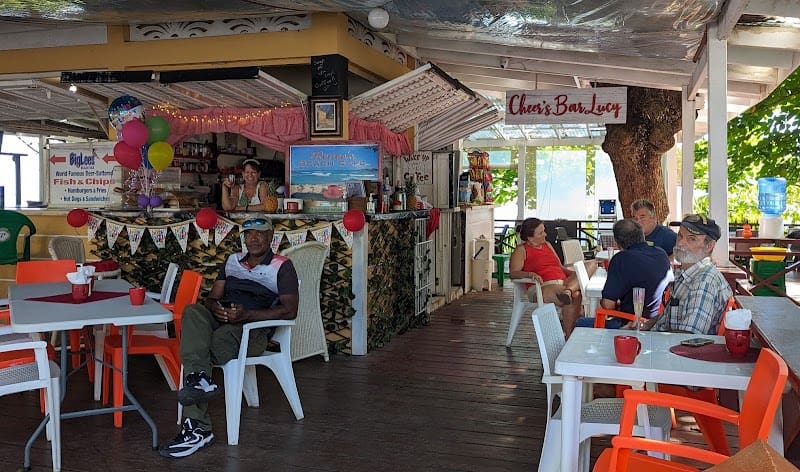 Renee’s Beach Cafe