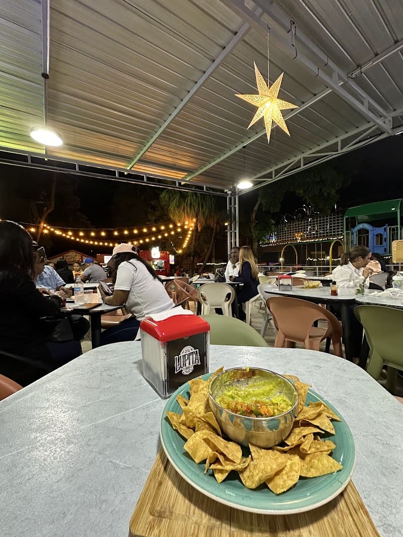 Tasty Food Park