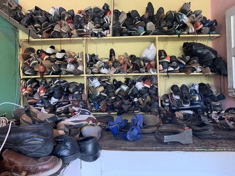 Zapateria la Higueyana